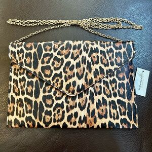 Francesca's Collections NWT  Brown and Gold Clutch leopard print.